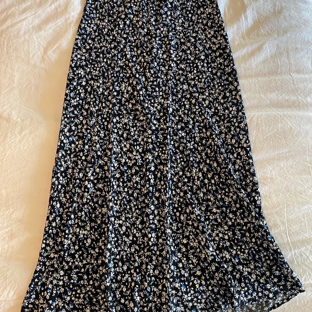Magnolia Boutique Straight Midi Skirt Black Floral Size Small